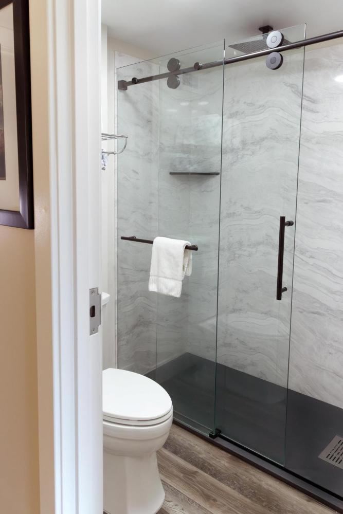 Superior King Suite interior
